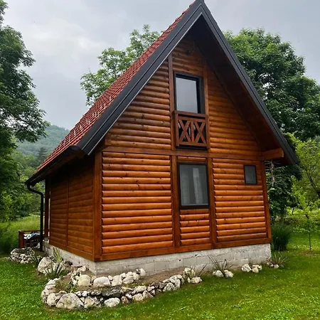 Sum Rzava 2.0 Casa de Férias *